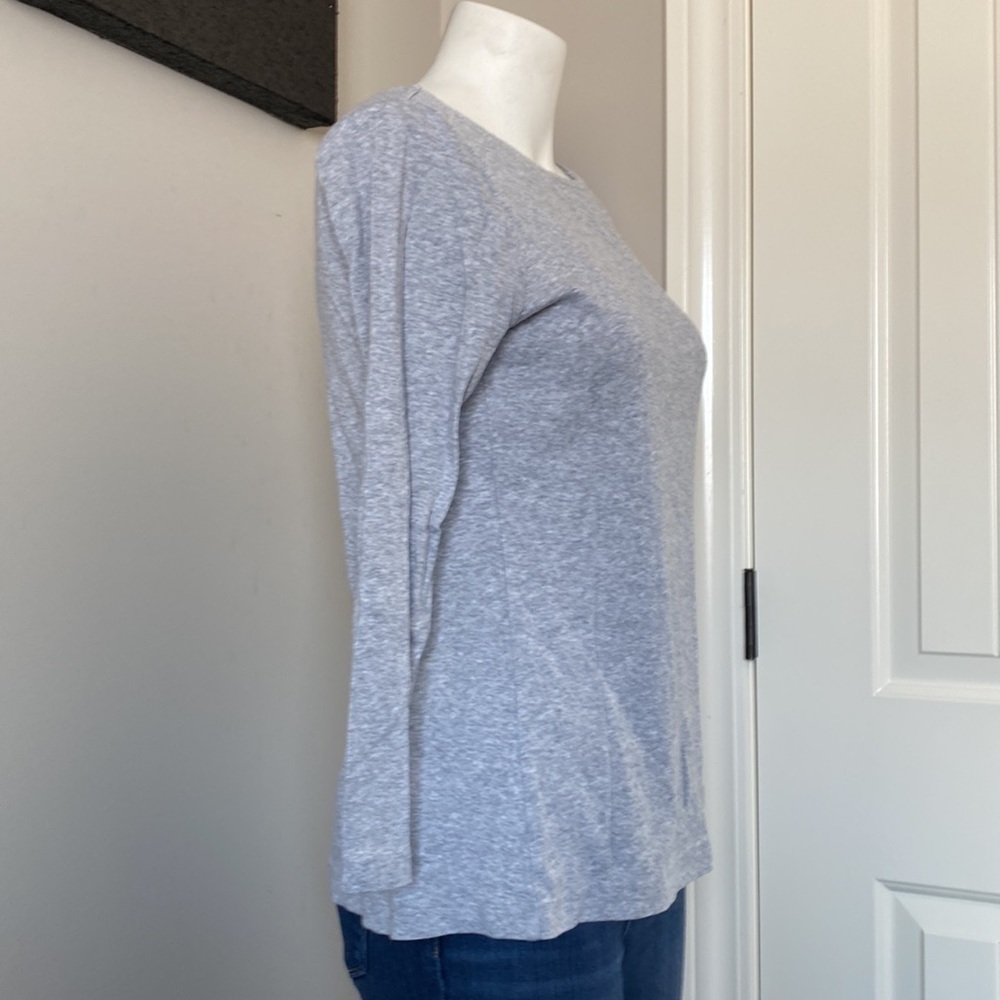 Vineyard Vines Solid Boatneck Simple Tee Gray Hea… - image 3
